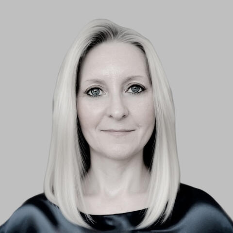 Christine Gillis professional headshot